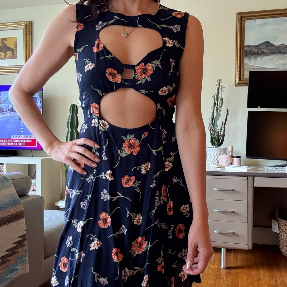 Reformation cut-out floral mini dress -small/4